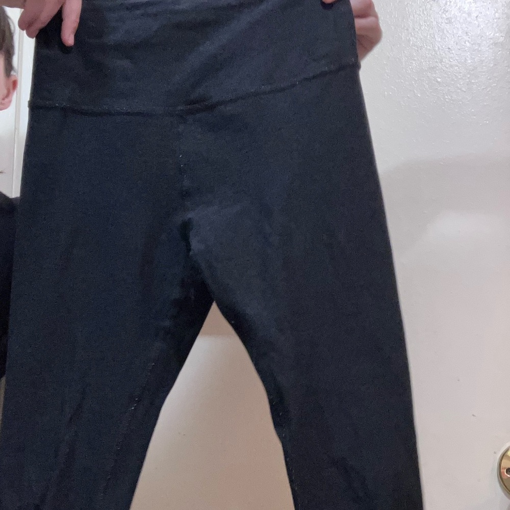 Beyond Yoga Charcoal Leggings
